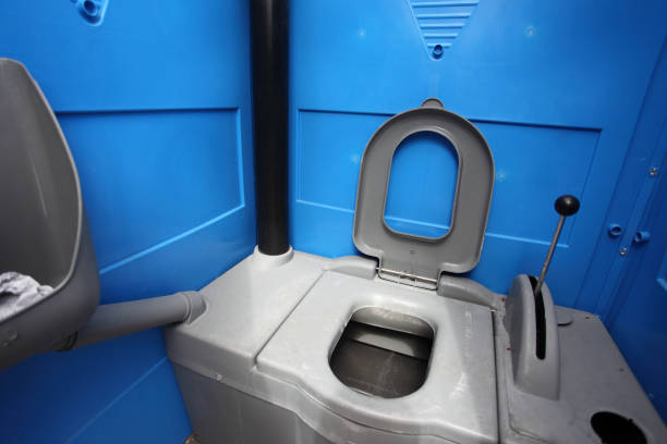 Best Porta potty delivery and setup  in Lakeview, WA