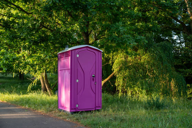 Portable restroom solutions in Lakeview, WA